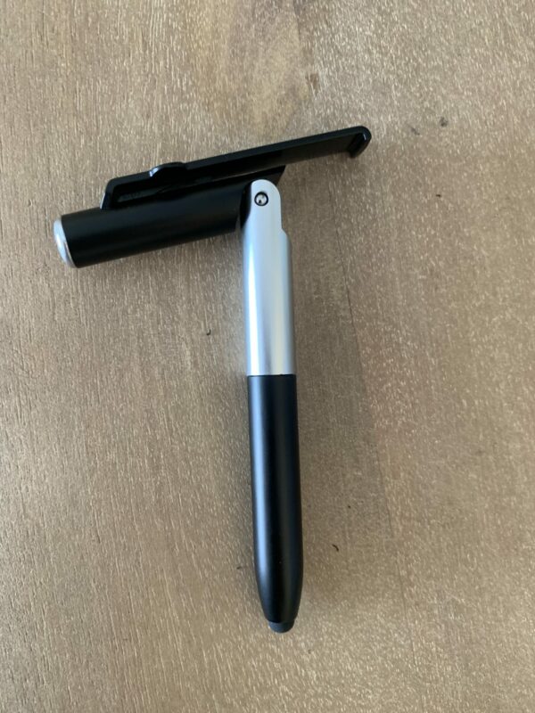Porte-stylo écusson avec stylo LED – Image 6