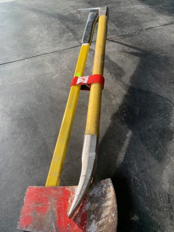 Attache pour halligan tool