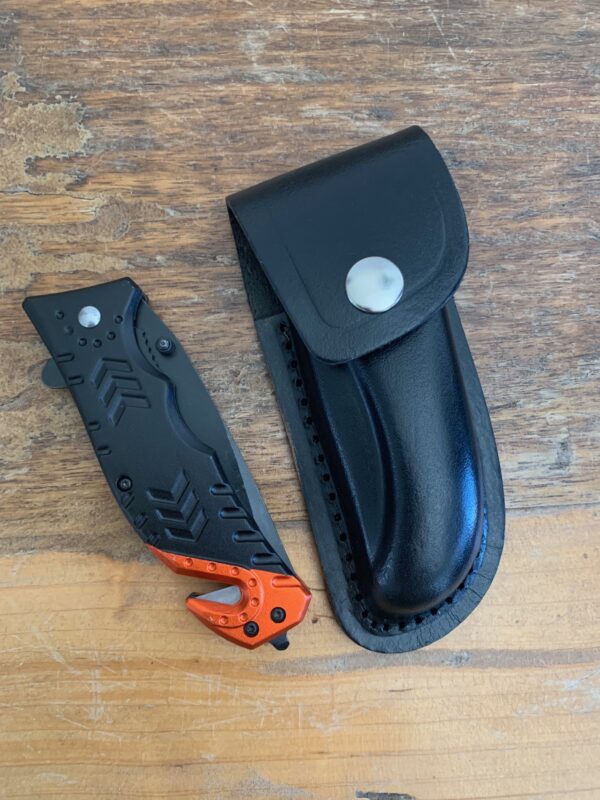 Couteau pompier noir et orange